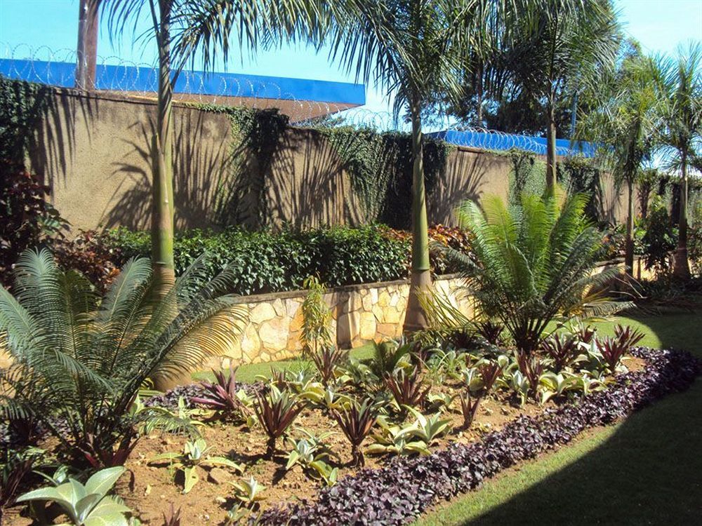 Silver Springs Hotel Kampala Exteriér fotografie