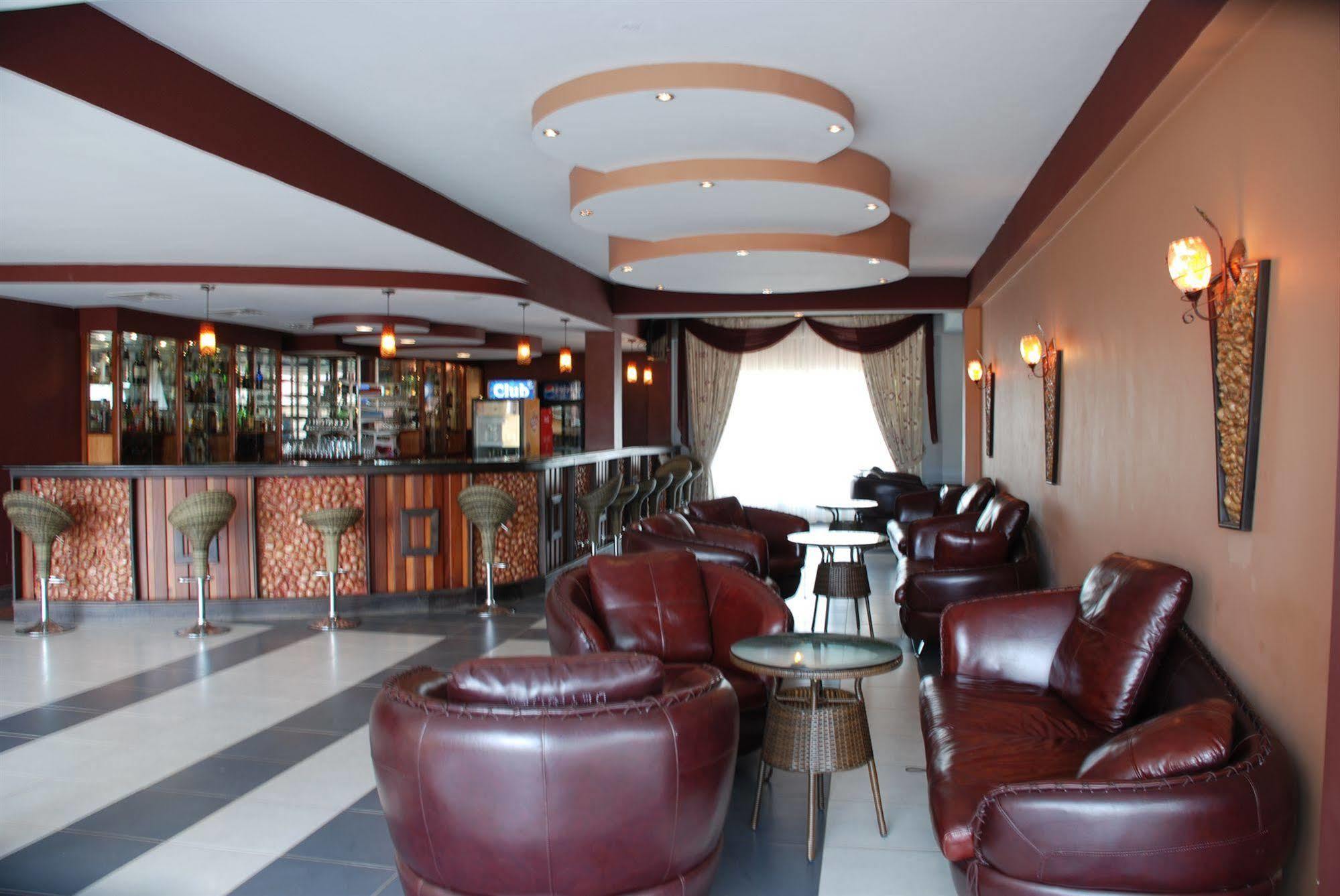 Silver Springs Hotel Kampala Exteriér fotografie