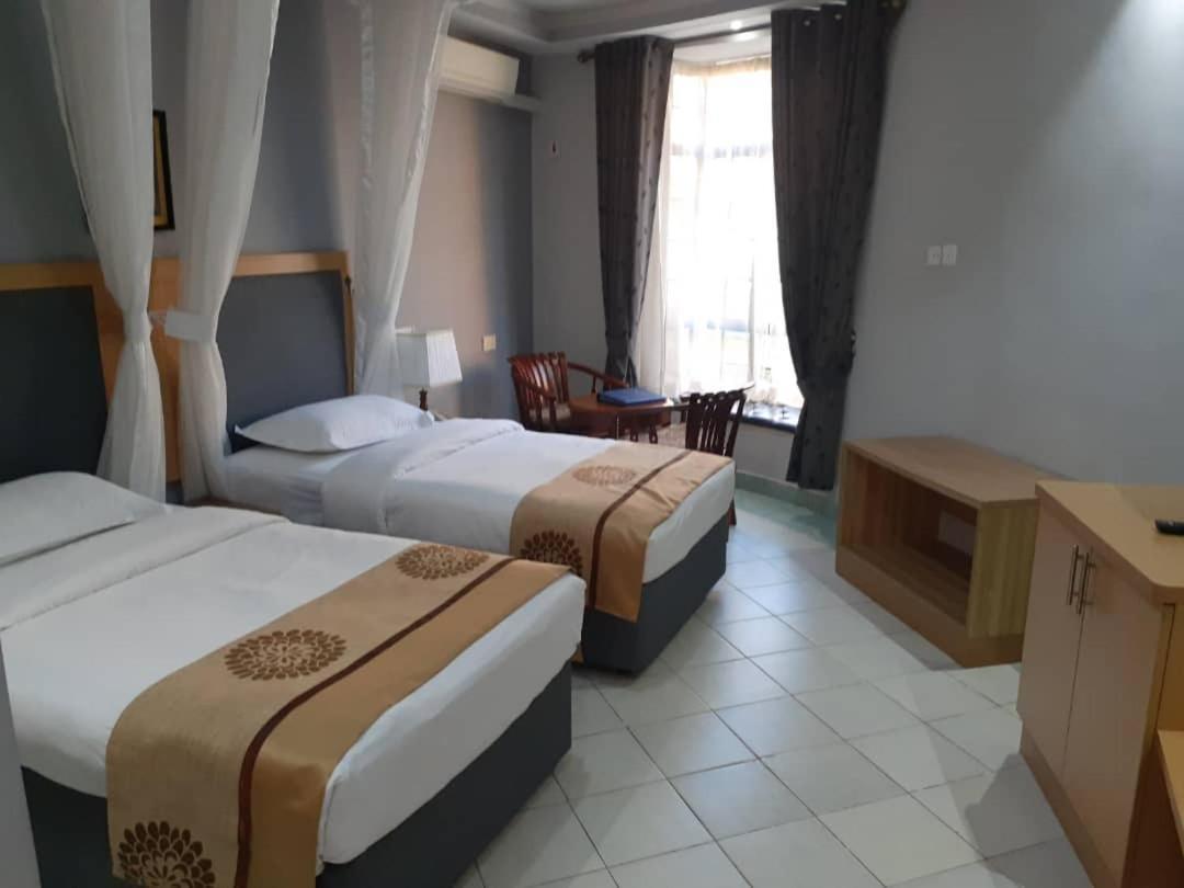 Silver Springs Hotel Kampala Exteriér fotografie